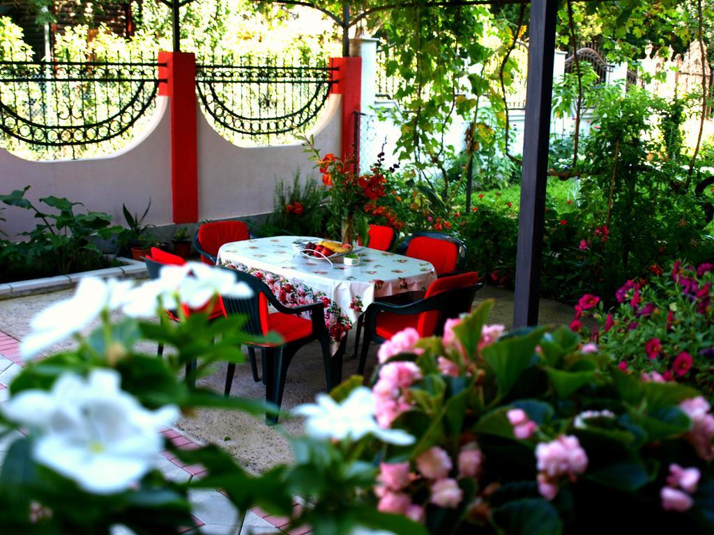 Friendly House Apartment Ulcinj Exterior foto