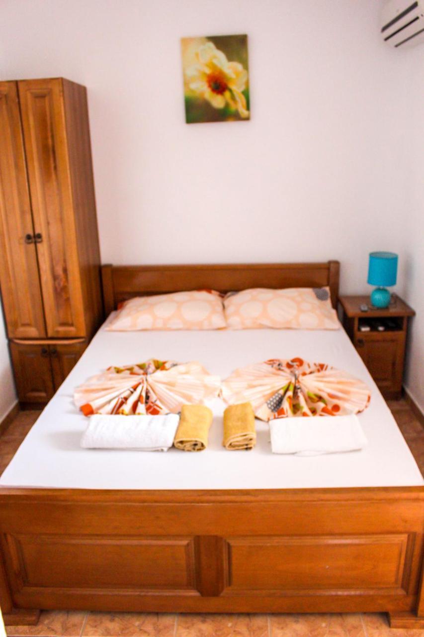 Friendly House Apartment Ulcinj Exterior foto